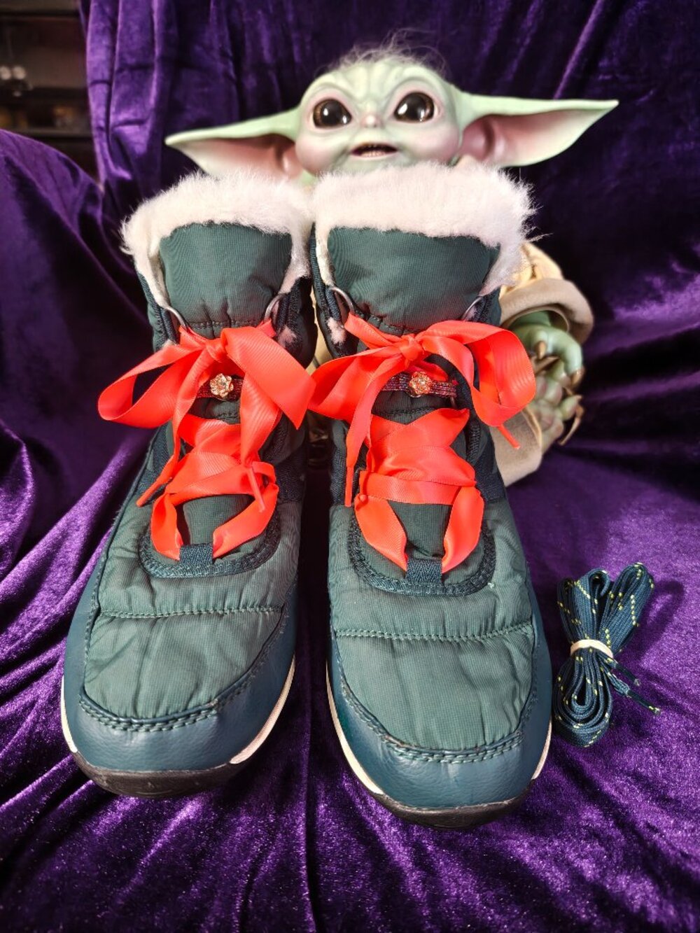SOREL Whitney Short Lace Waterproof Winter Boots in Teal - Women's Size 11/12